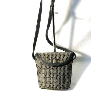 Rare Vintage Judith Leiber Cross Body/Shoulder Bag - EUC